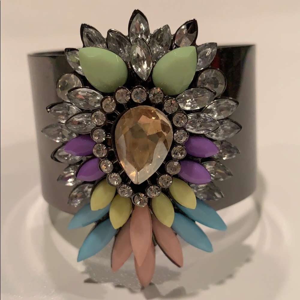 Colorful statement cuff bracelet. - Picture 4 of 4